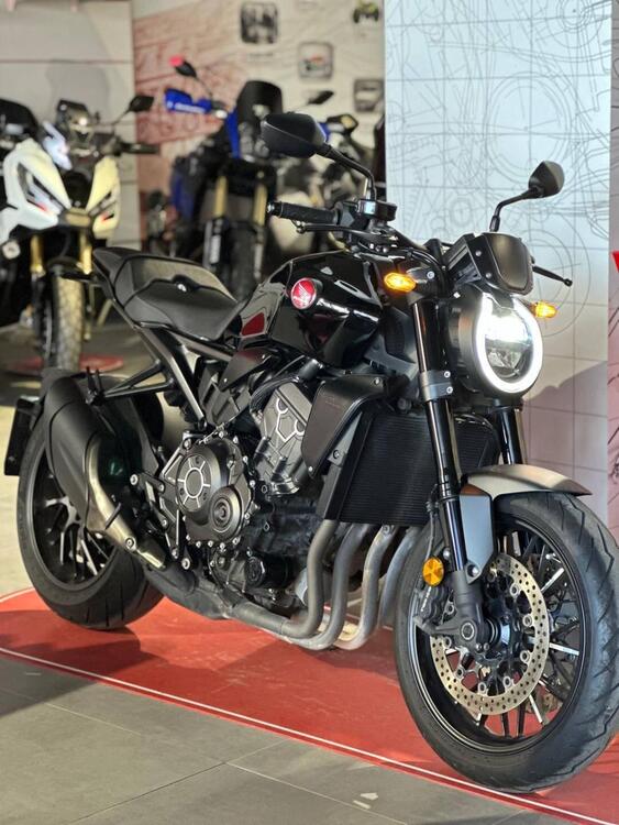 Honda CB 1000 R Black Edition (2021 - 24)