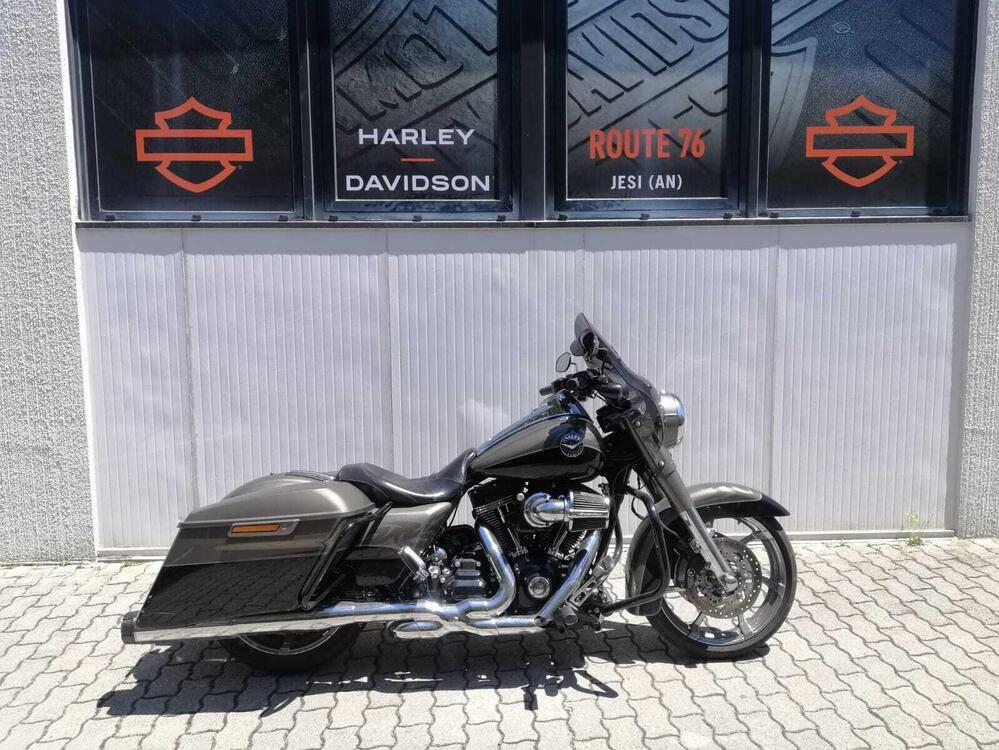 Harley-Davidson 1800 Road King (2012 - 13) - FLHRSE