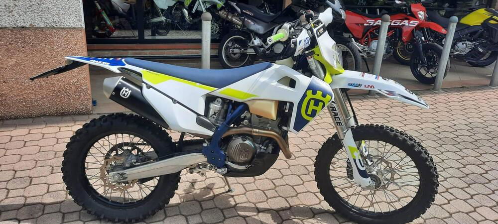 Husqvarna FE 250 (2023)