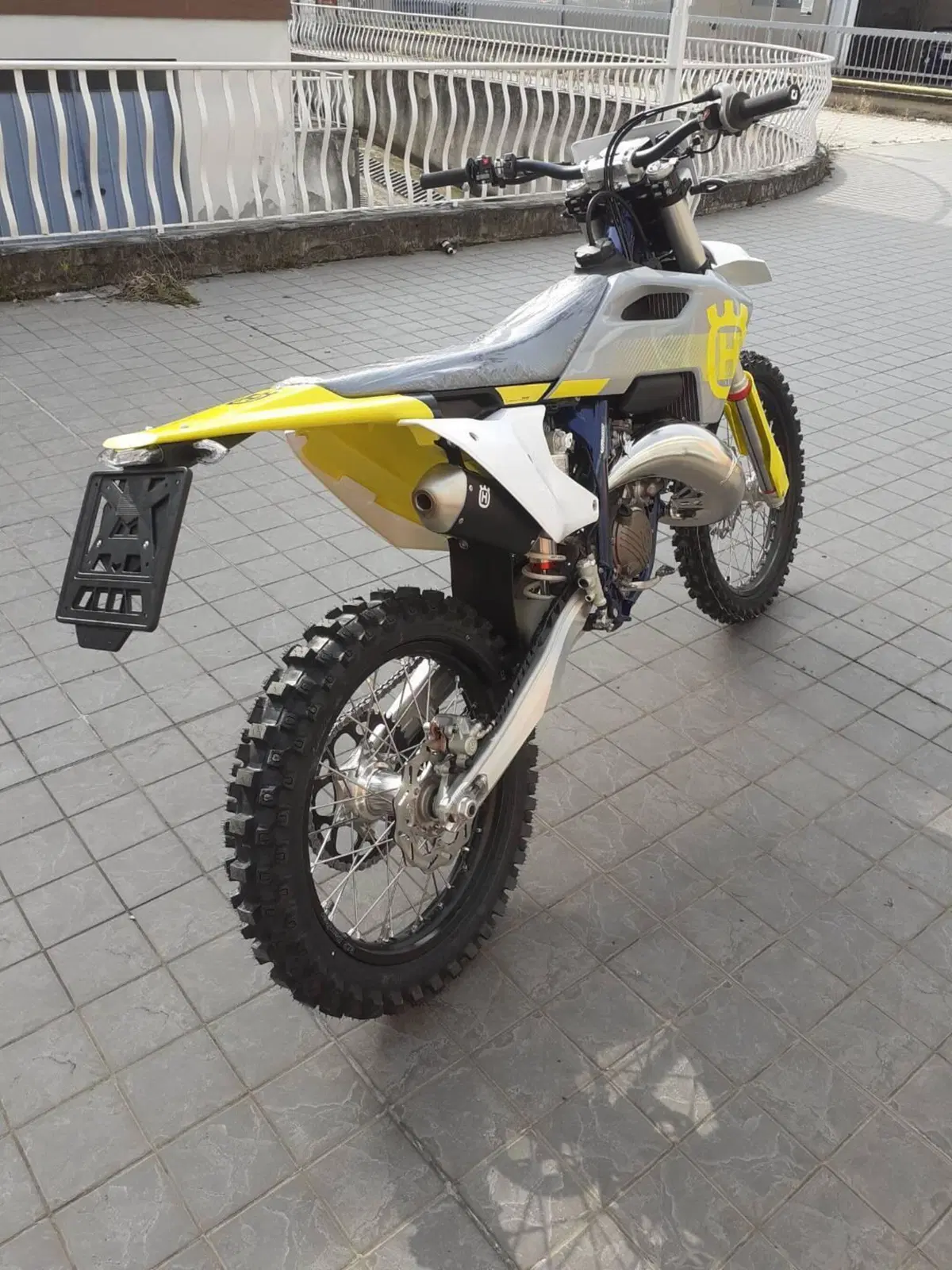 Husqvarna TE 125 (2025) (5)