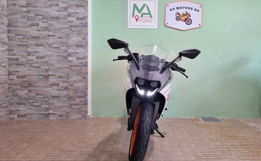 KTM RC 125 ABS (2015 - 16) (3)