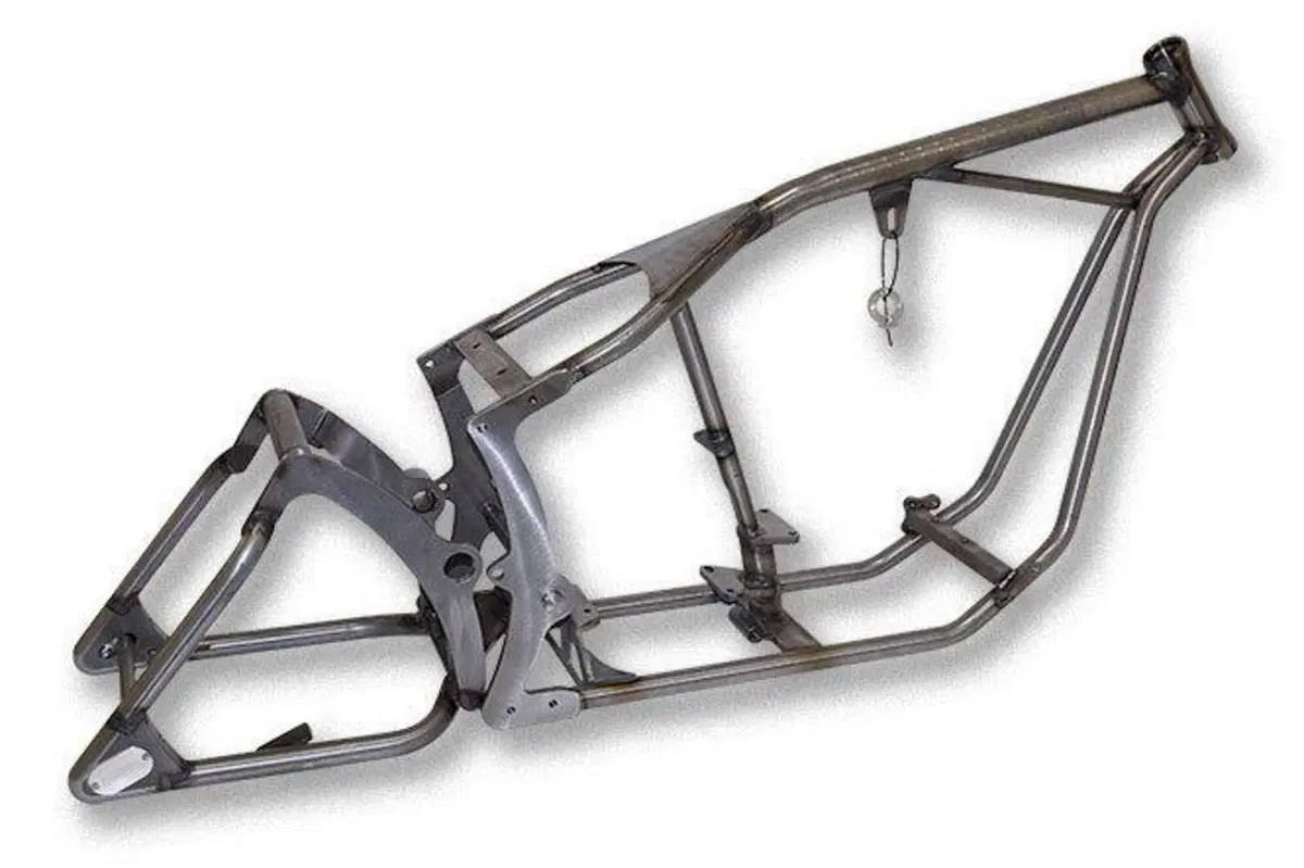 Telaio con forcellone Softail stile Chica Goosenec Santee