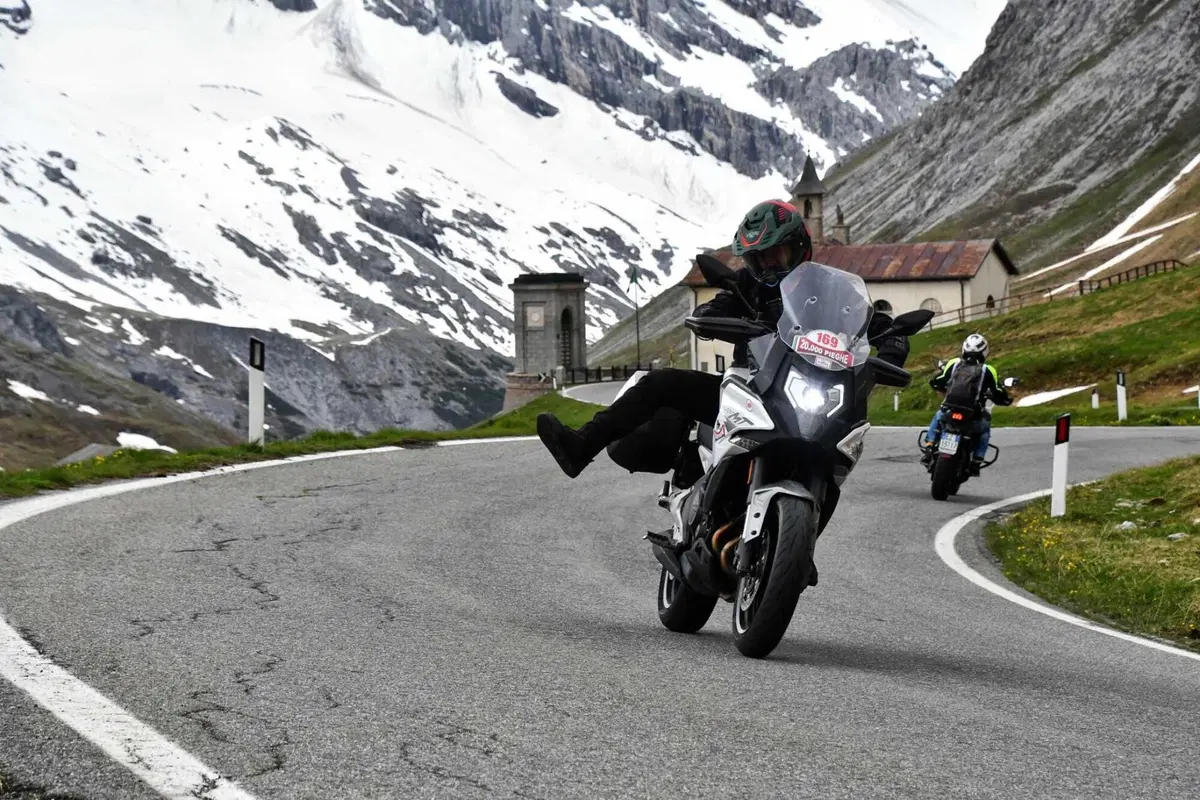 CFMOTO 700 MT, dalla Cina con furore! Il TEST: Pro e Contro [VIDEO] (4)