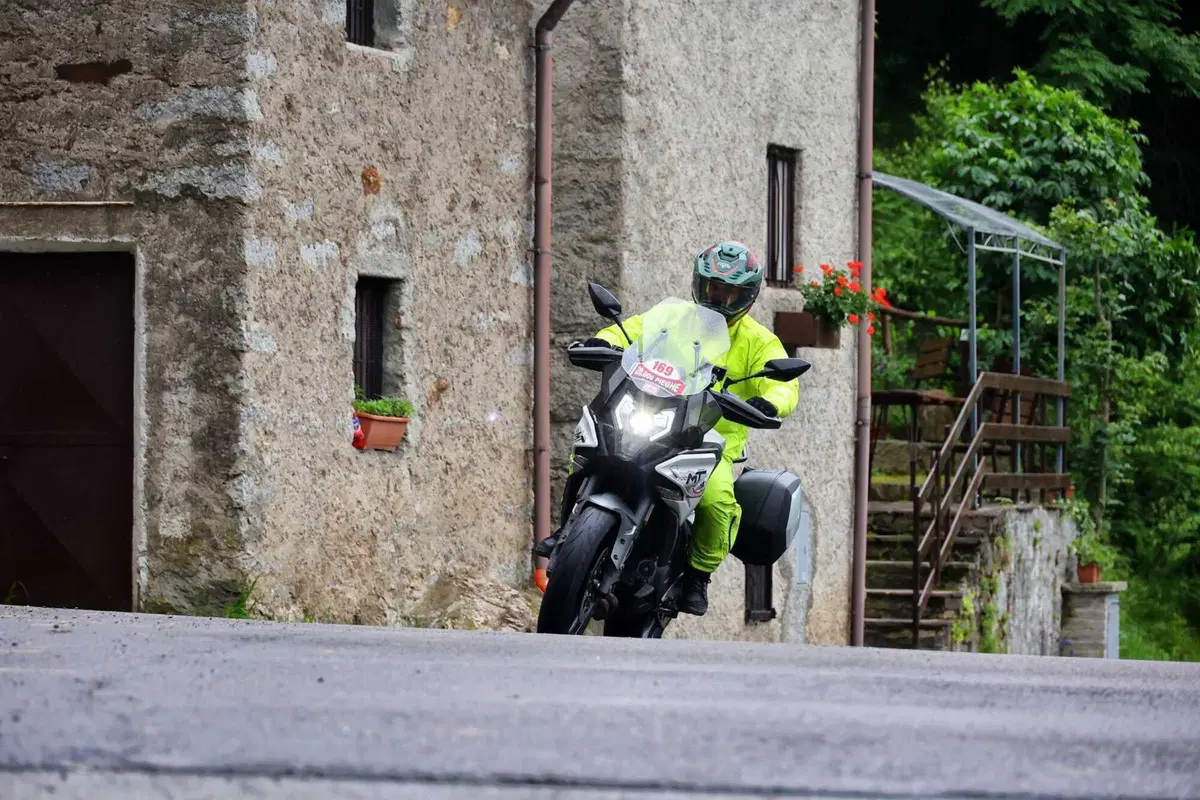 CFMOTO 700 MT, dalla Cina con furore! Il TEST: Pro e Contro [VIDEO] (12)