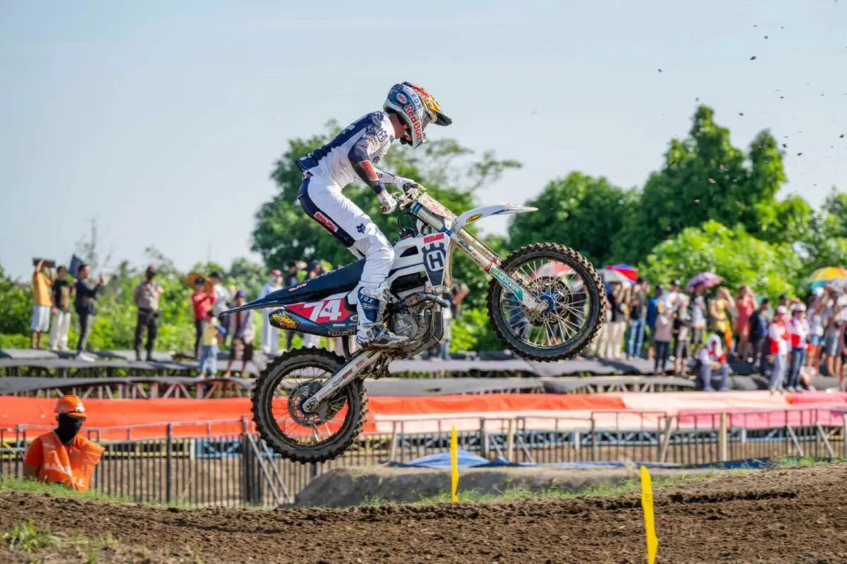 MXGP #11. GP Indonesia. Prado su Herlings e doppio De Wolf [GALLERY] (11)