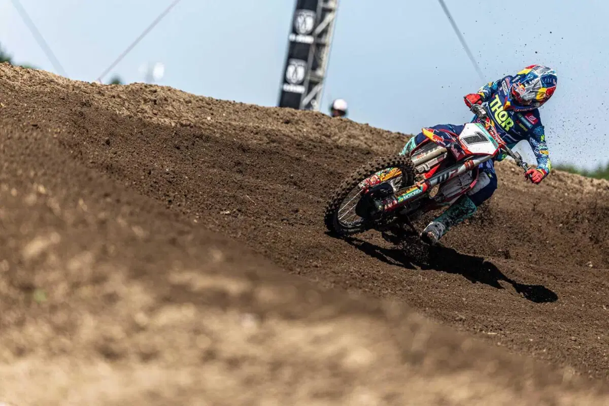 MXGP #11. GP Indonesia. Prado su Herlings e doppio De Wolf [GALLERY] (16)
