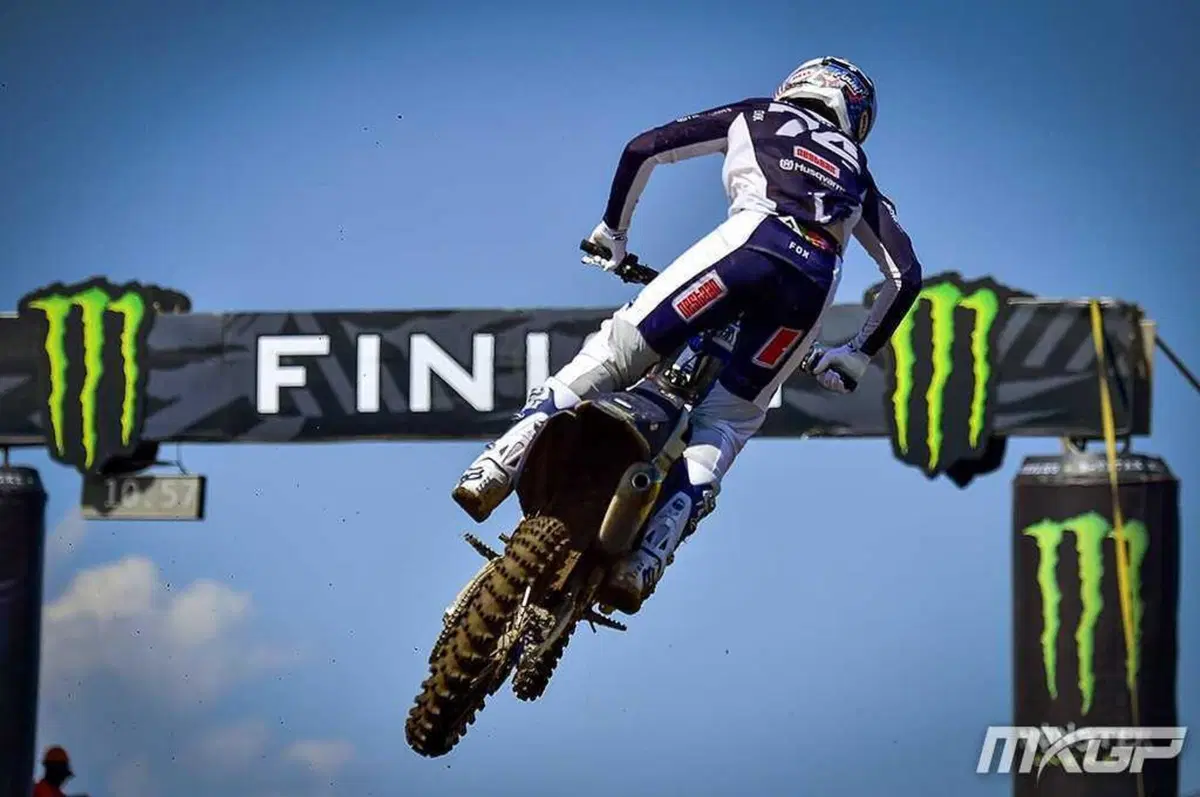 MXGP #11. GP Indonesia. Prado su Herlings e doppio De Wolf [GALLERY] (23)