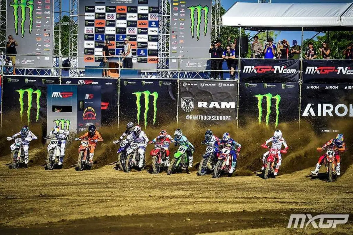 MXGP #11. GP Indonesia. Prado su Herlings e doppio De Wolf [GALLERY] (29)