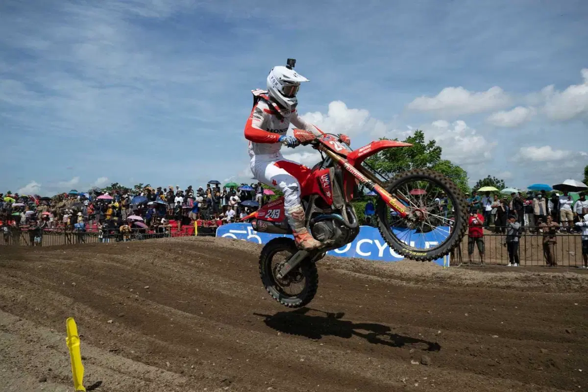 MXGP #11. GP Indonesia. Prado su Herlings e doppio De Wolf [GALLERY] (4)