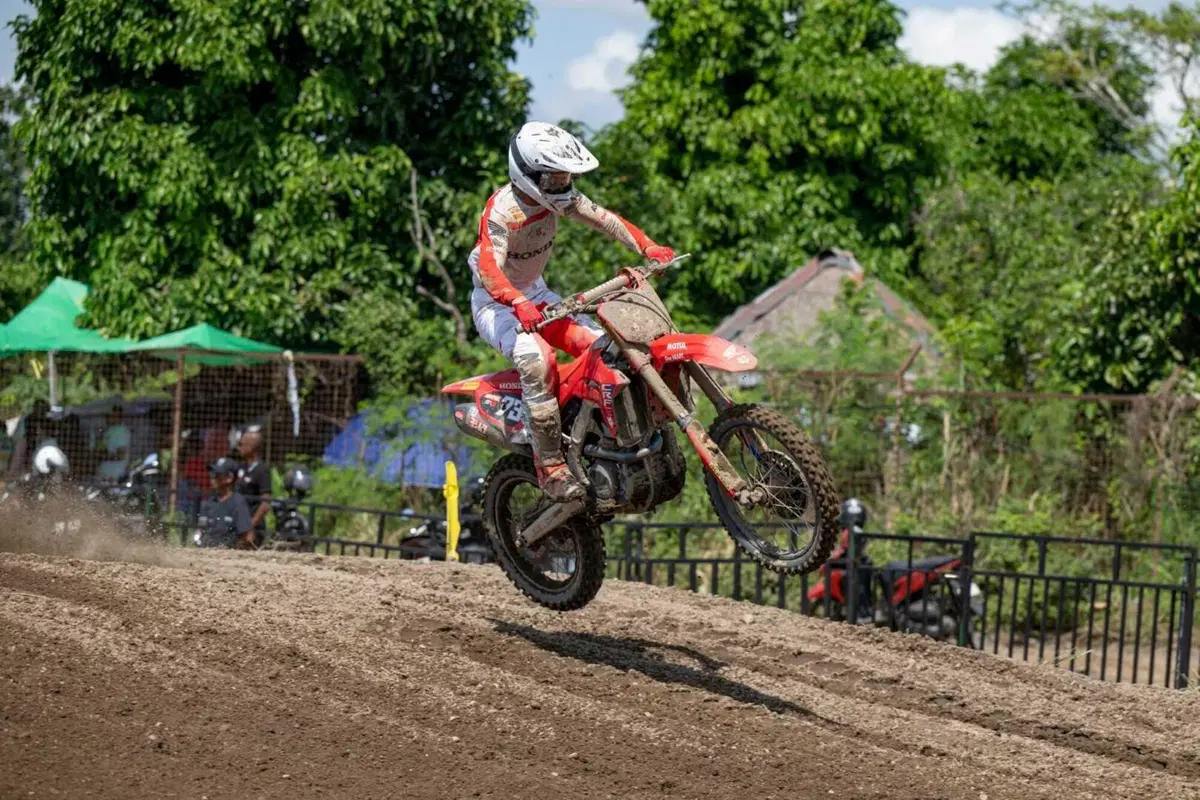 MXGP #11. GP Indonesia. Prado su Herlings e doppio De Wolf [GALLERY] (22)