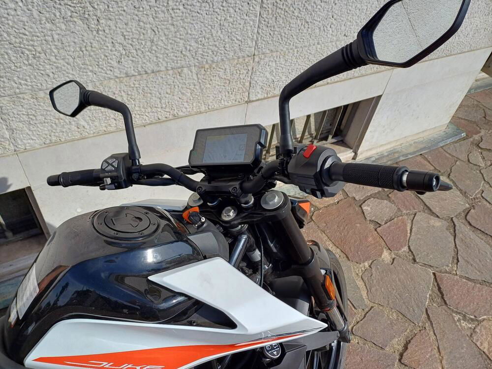 KTM 390 Duke (2021 - 23) (3)