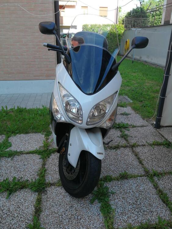 Yamaha T-Max 500 White Max (2010 - 11) (3)