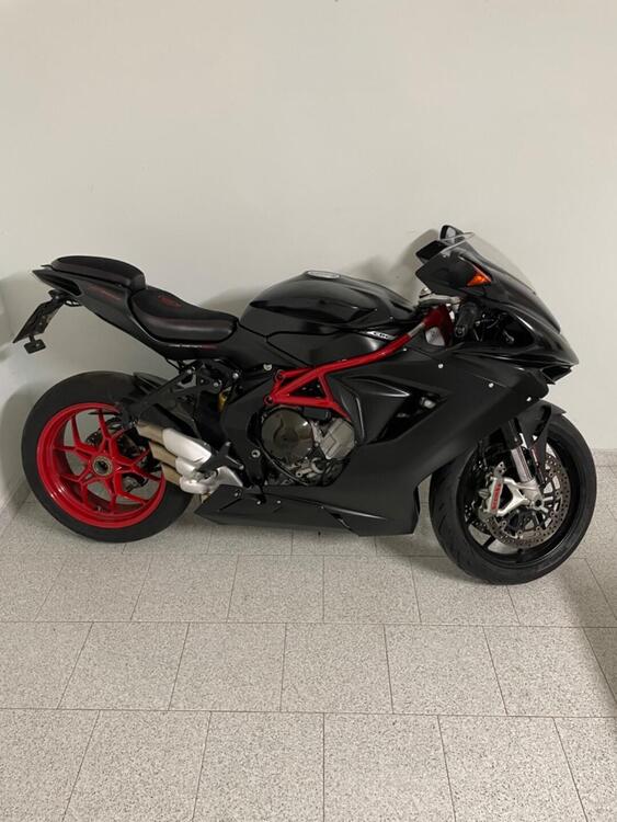 MV Agusta F3 800 EAS ABS (2013 - 17) (3)