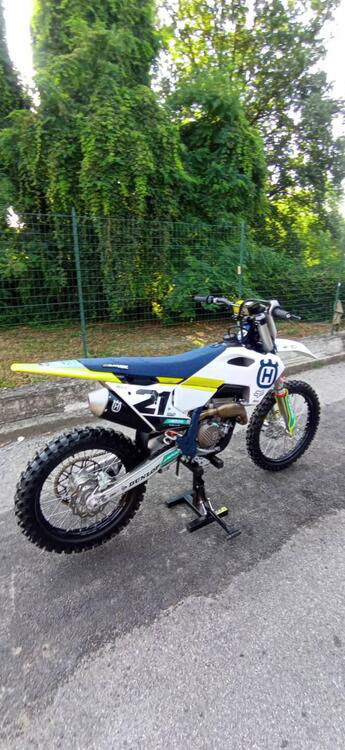 Husqvarna FC 250 (2023) (3)