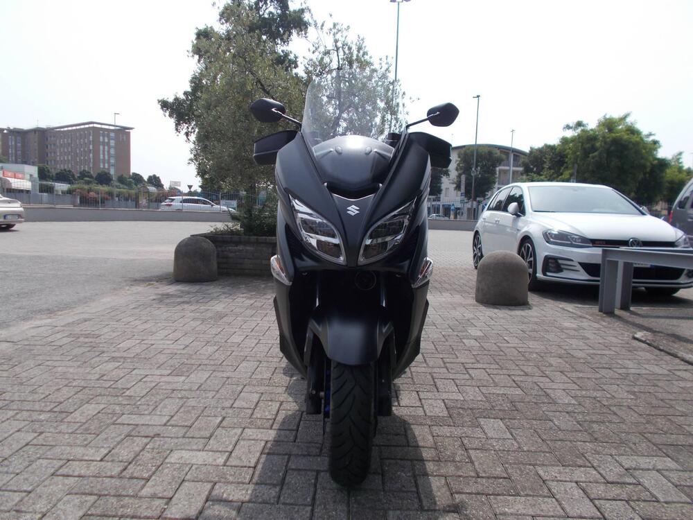 Suzuki Burgman AN 400 (2017 - 20) (2)