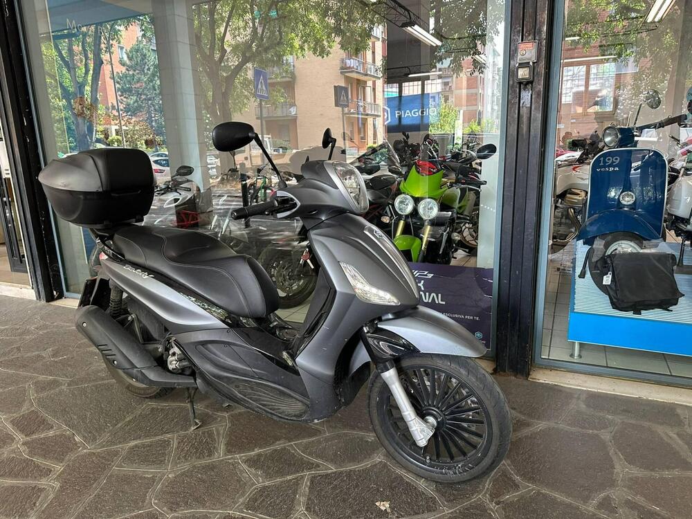 Piaggio Beverly 300 i.e. (2010 - 16) (2)