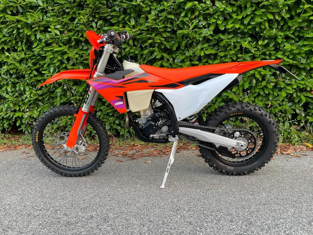 KTM EXC 250 F (2024) (2)