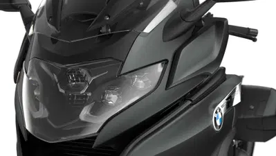 BMW Motorrad presenta gli aggiornamenti per i modelli 2025