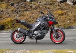 Ducati Multistrada V2 S (2022 - 24) nuova