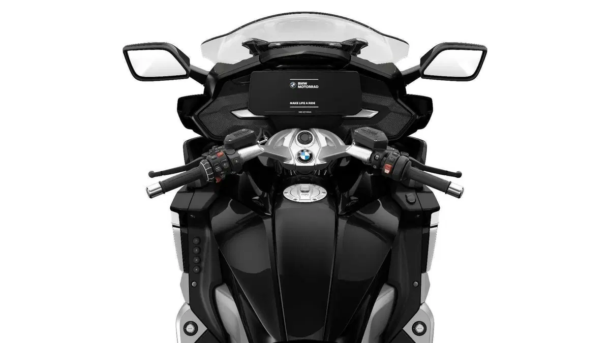 BMW Motorrad presenta gli aggiornamenti per i modelli 2025 (3)