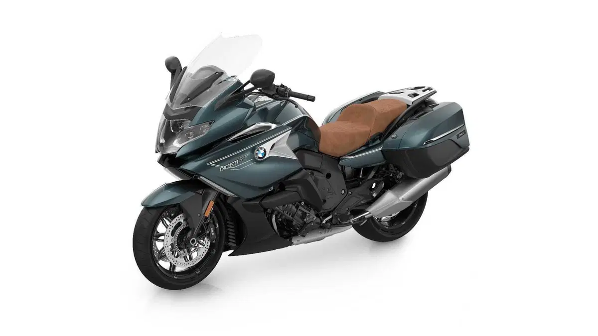 BMW Motorrad presenta gli aggiornamenti per i modelli 2025 (12)