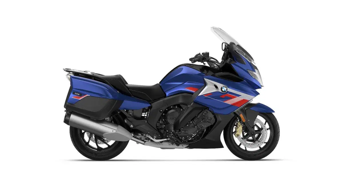 BMW Motorrad presenta gli aggiornamenti per i modelli 2025 (17)