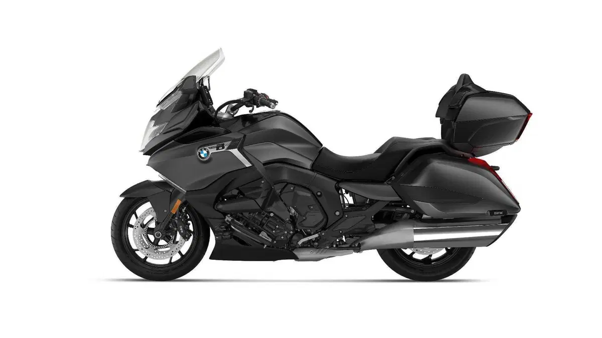 BMW Motorrad presenta gli aggiornamenti per i modelli 2025 (23)