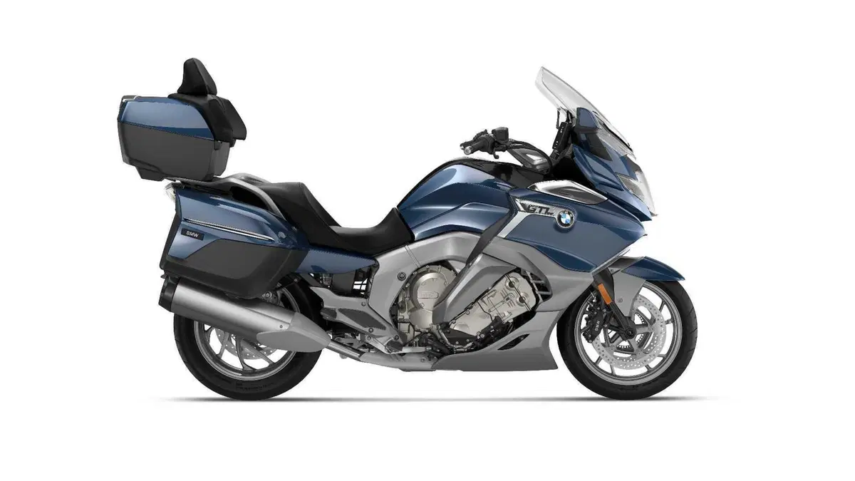BMW Motorrad presenta gli aggiornamenti per i modelli 2025 (28)