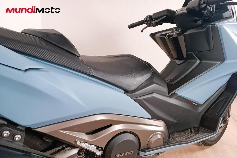 Kymco AK 550 (2017 - 19) (4)