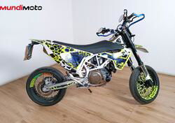 Husqvarna 701 Supermoto (2016) usata