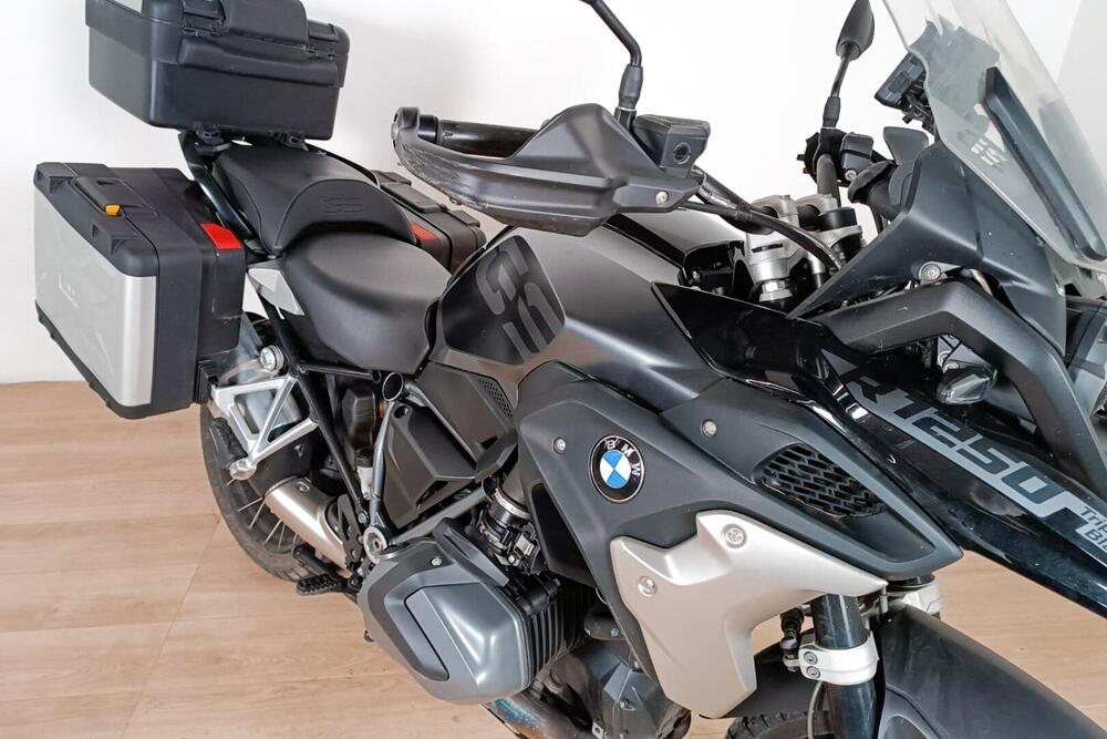 Bmw R 1300 GS Triple Black (2023 - 24) (5)