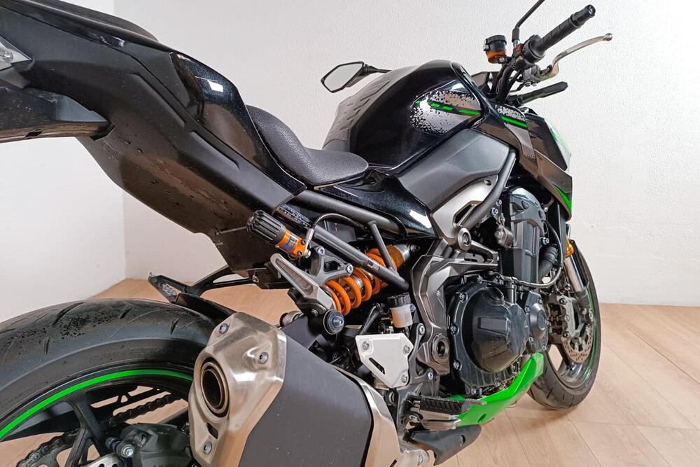 Kawasaki Z 900 SE (2022 - 24) (4)