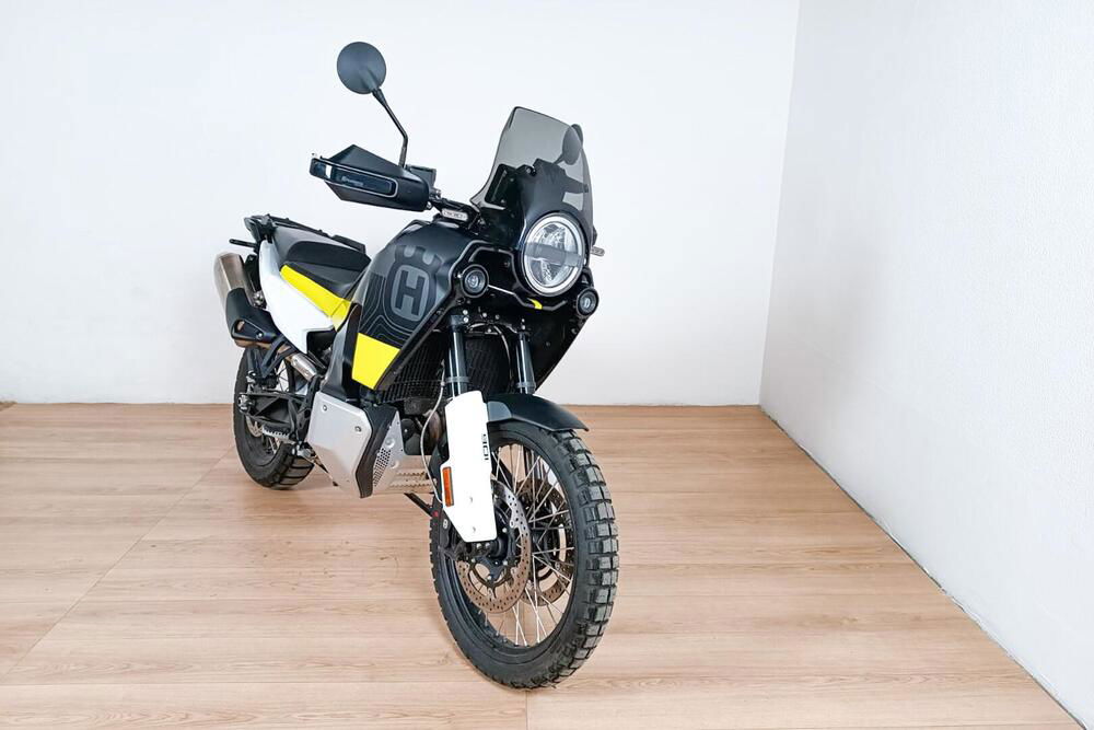 Husqvarna Norden 901 (2022 - 24) (2)