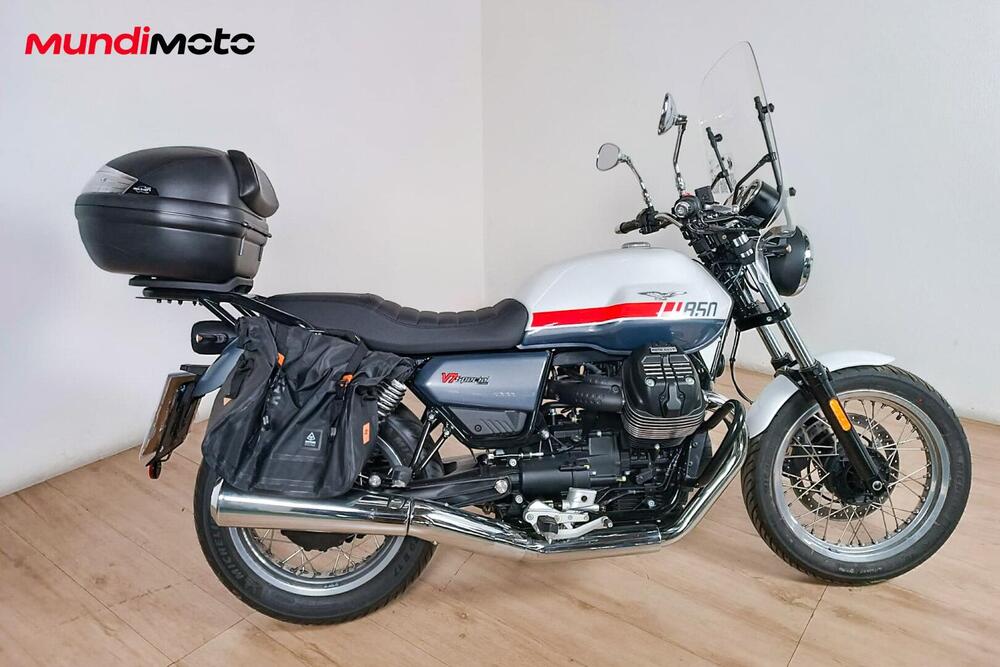 Moto Guzzi V7 850 Stone Special Abs (2021)