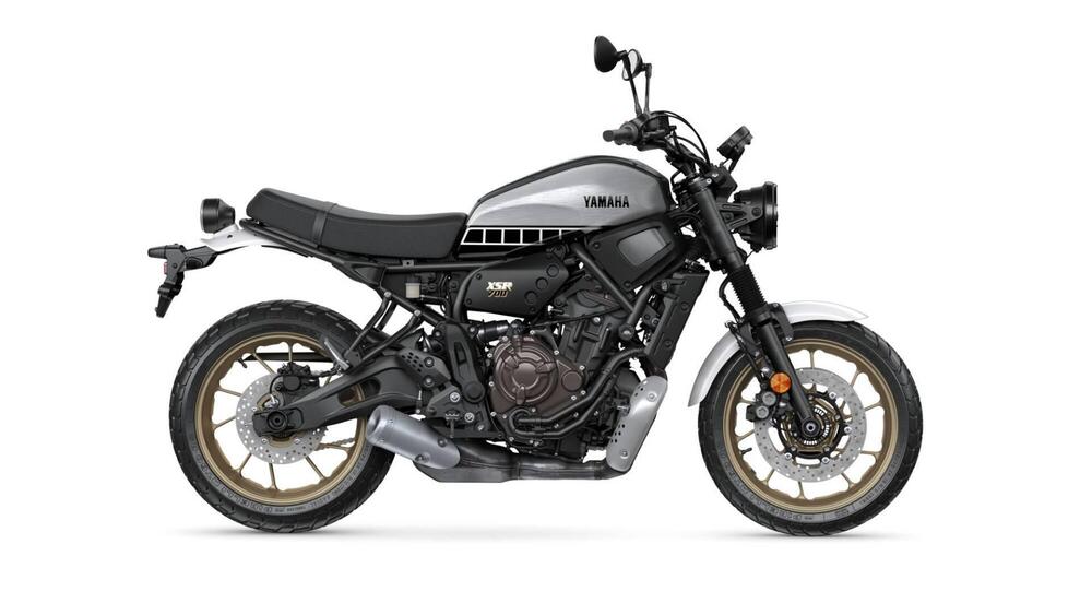 Yamaha XSR 700 Legacy (2023 - 24) (2)