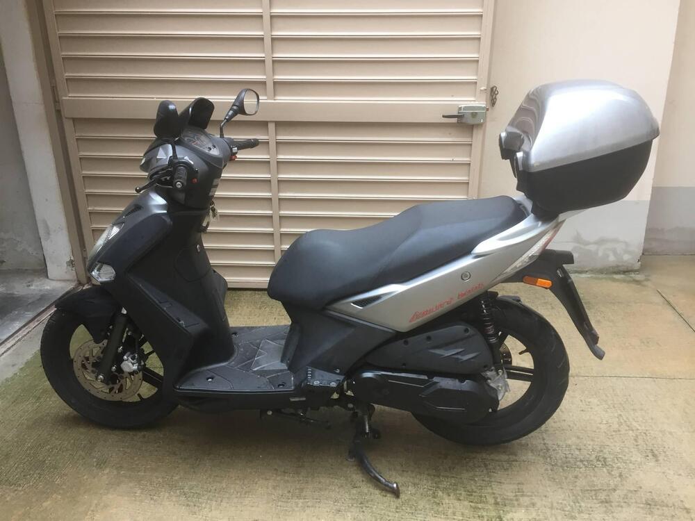 Kymco Agility 200i R16 (2008 - 16) (2)