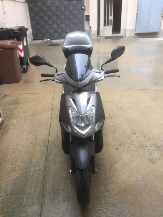 Kymco Agility 200i R16 (2008 - 16) (5)