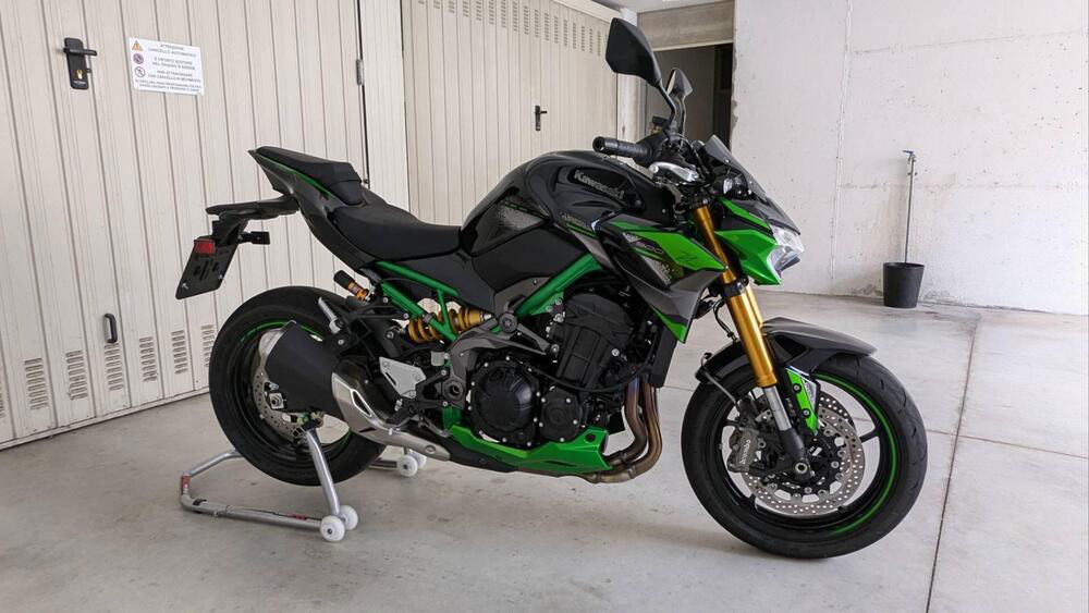 Kawasaki Z 900 SE (2022 - 24) (4)