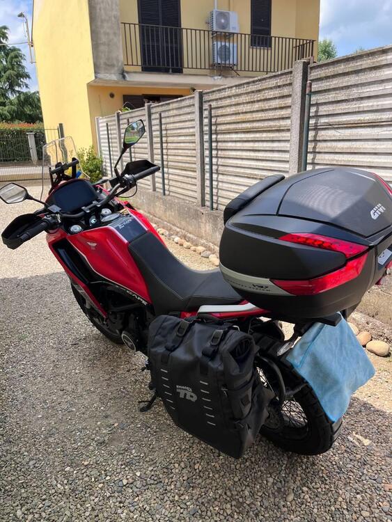 Moto Morini X-Cape 650 (2021 - 24) (3)