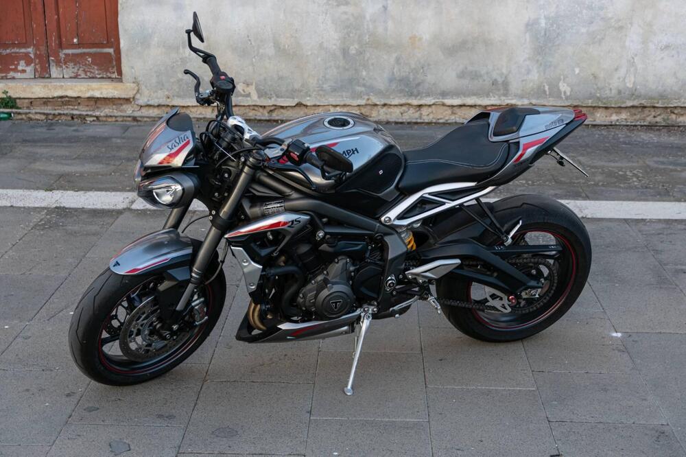 Triumph Street Triple RS (2020 - 22) (4)