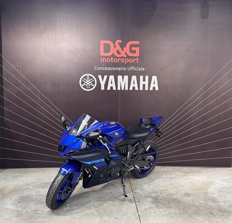 Yamaha YZF R7 (2021 - 24) (3)