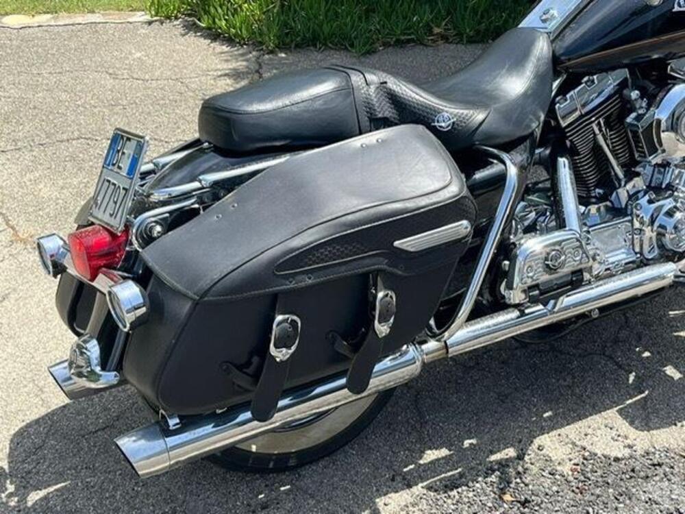 Harley-Davidson 1450 Road King Classic (1999 - 02) - FLHRCI (3)