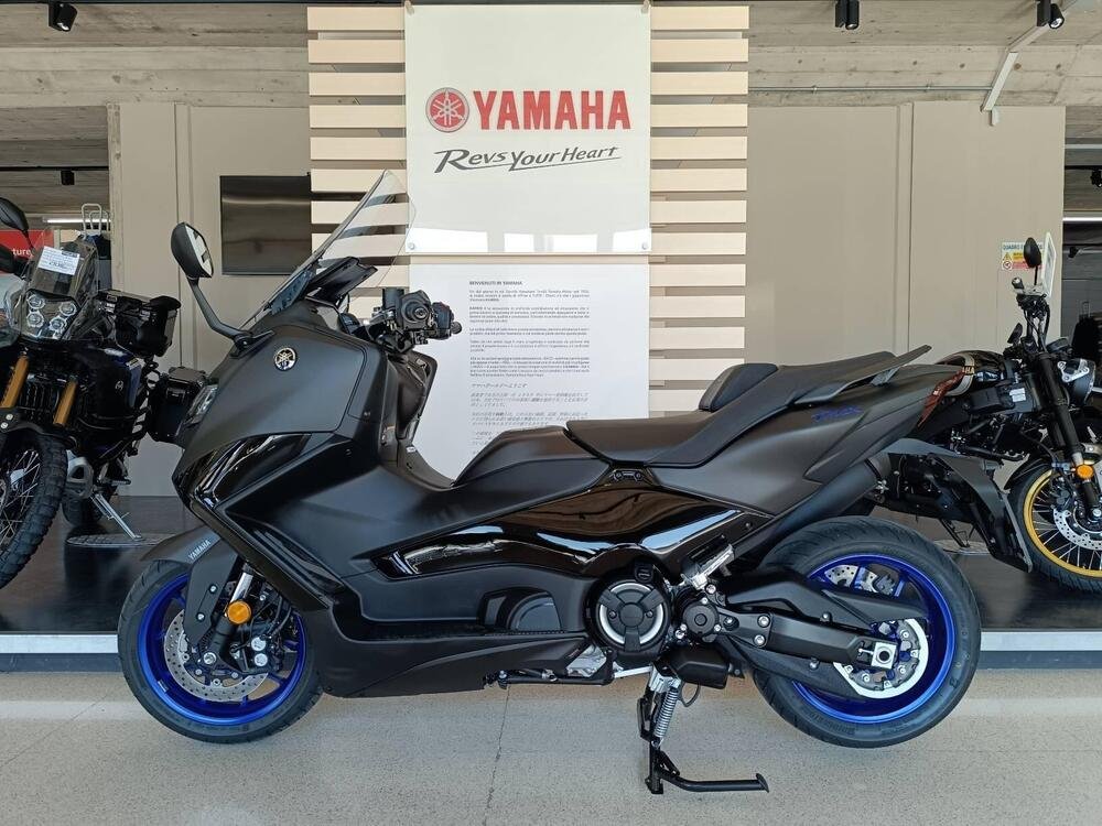 Yamaha T-Max 560 (2022 - 24) (5)