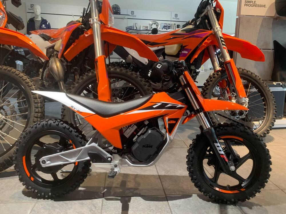 KTM SX-E 2 (2024 - 25) (2)