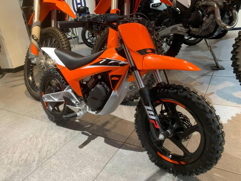 KTM SX-E 2 (2024 - 25) (3)