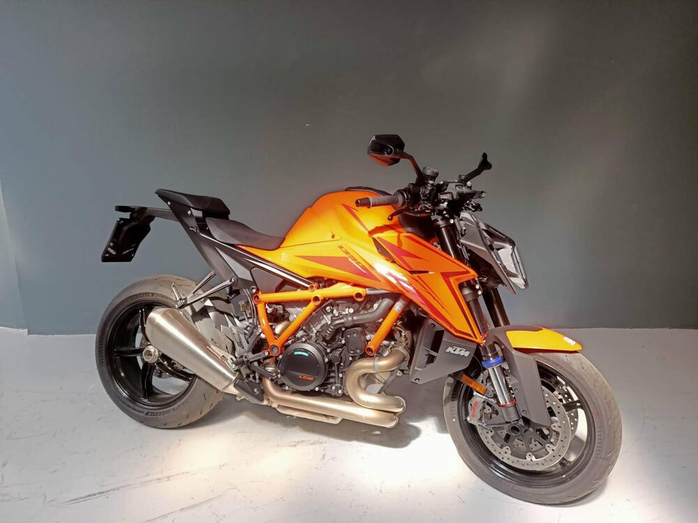 KTM 1390 Super Duke R (2024)