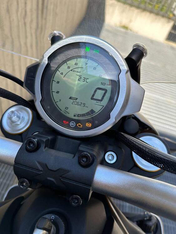 CFMOTO 700CL-X Adventure (2023 - 24) (4)