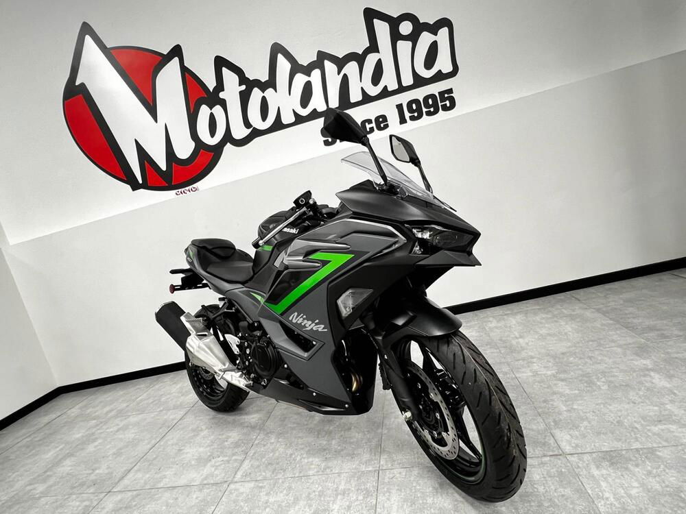 Kawasaki Ninja 500 SE (2024) (2)