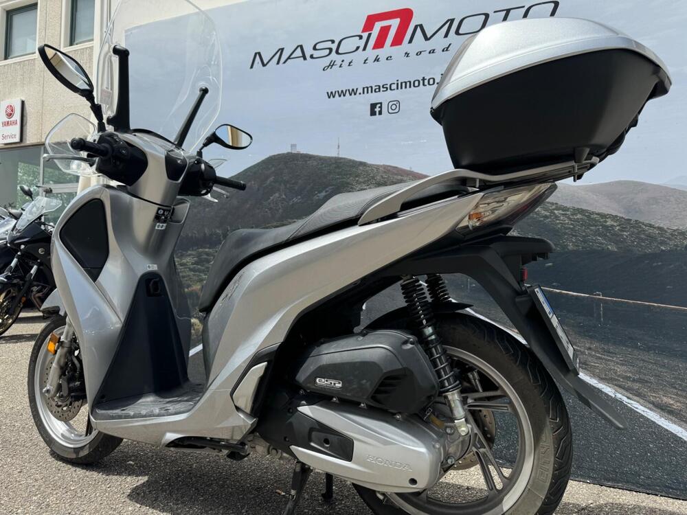 Honda SH 150 i (2017 - 19) (3)