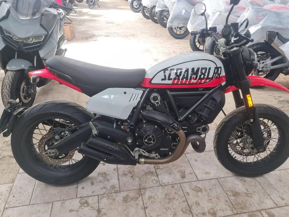 Ducati Scrambler 800 Urban Motard (2022)